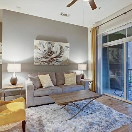 Inviting 2Br - Gym, Pool, Biz Center & Free Parking! Walk 2 Nrg Stadium! Near Med Ctr, Galleria, & Rice Village Houston Exteriér fotografie