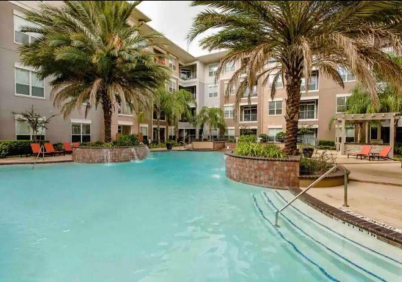 Inviting 2Br - Gym, Pool, Biz Center & Free Parking! Walk 2 Nrg Stadium! Near Med Ctr, Galleria, & Rice Village Houston Exteriér fotografie